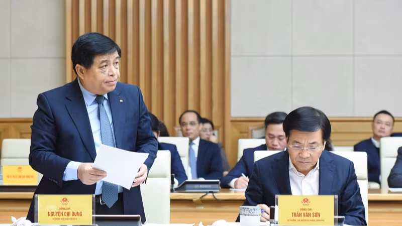 Bộ trưởng Kế hoạch và Đầu tư Nguyễn Chí Dũng phát biểu ý kiến tại Hội nghị. (Ảnh: TRẦN HẢI) Bộ trưởng Kế hoạch và Đầu tư Nguyễn Chí Dũng phát biểu ý kiến tại Hội nghị. (Ảnh: TRẦN HẢI)