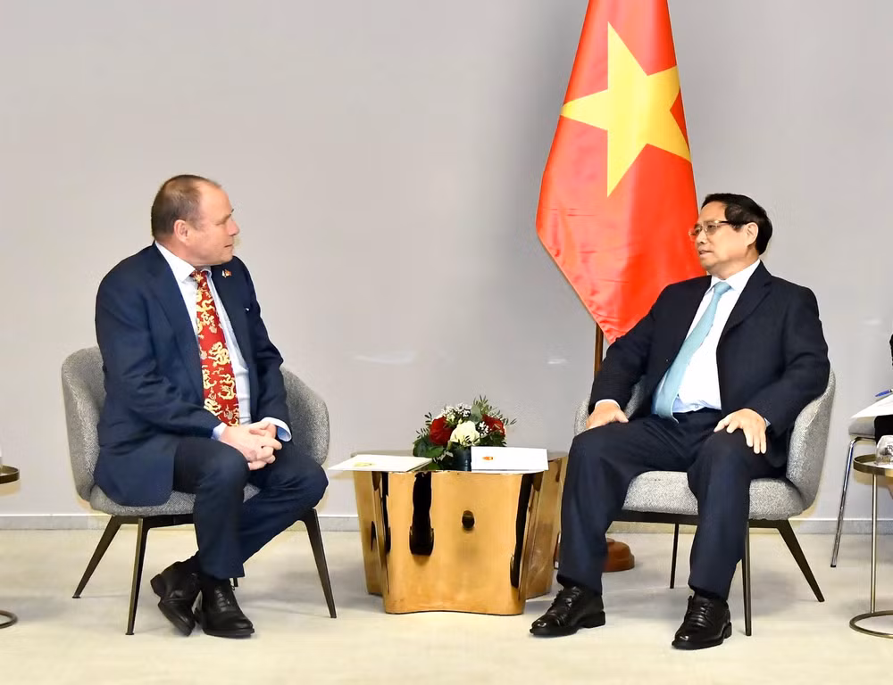 Thủ tướng Phạm Minh Chính tiếp Chủ tịch Hội Hữu nghị Czech-Việt Nam Milos Kusy. (Ảnh: THANH GIANG)