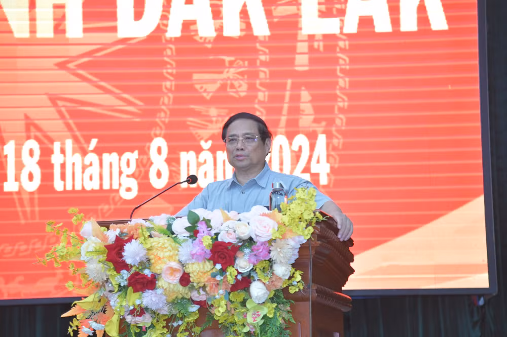 Thủ tướng Phạm Minh Chính phát biểu ý kiến tại buổi đến thăm làm việc với Công an tỉnh Đắk Lắk.