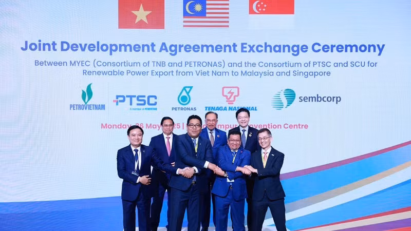Các bên thể hiện tinh thần quyết tâm hợp tác. (Ảnh: Dương Giang/TTXVN)