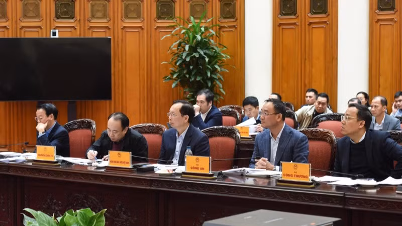 Lãnh đạo các bộ, ngành là thành viên Ban Chỉ đạo tham dự cuộc họp (Ảnh: TRẦN HẢI). Lãnh đạo các bộ, ngành là thành viên Ban Chỉ đạo tham dự cuộc họp (Ảnh: TRẦN HẢI).