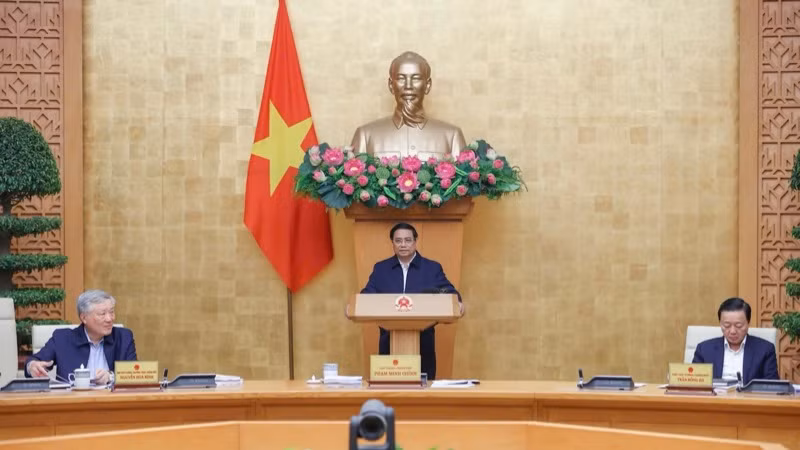 Thủ tướng Phạm Minh Chính chủ trì phiên họp Chính phủ chuyên đề về xây dựng pháp luật. (Ảnh: TRẦN HẢI)