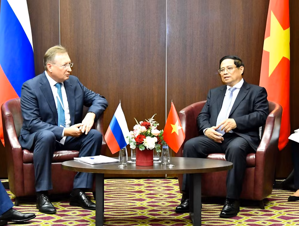 Thủ tướng Chính phủ Phạm Minh Chính tiếp Tổng Giám đốc Công ty Zarubezhneft Sergei Kudryashov. (Ảnh: Thanh Giang)