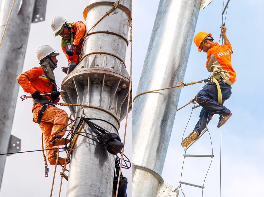 Thi công lắp dựng cột của Đường dây 500kV mạch 3. (Ảnh: EVNICT) Thi công lắp dựng cột của Đường dây 500kV mạch 3. (Ảnh: EVNICT)