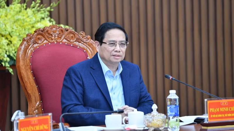 Thủ tướng Phạm Minh Chính phát biểu ý kiến chỉ đạo cuộc làm việc với Ban Thường vụ Tỉnh ủy Quảng Ngãi. (Ảnh: THANH GIANG)