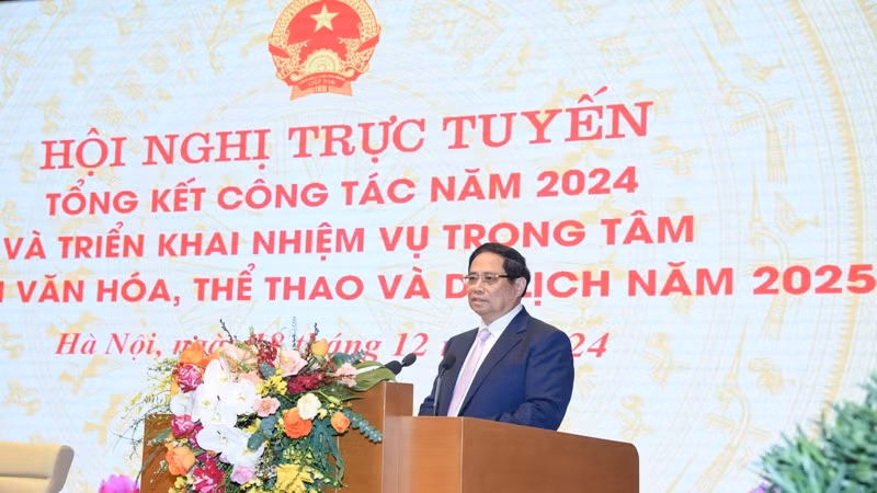 Thủ tướng Phạm Minh Chính phát biểu ý kiến chỉ đạo Hội nghị trực tuyến tổng kết và triển khai nhiệm vụ năm 2025 của ngành Văn hoá, Thể thao và Du lịch. (Ảnh: TRẦN HẢI)