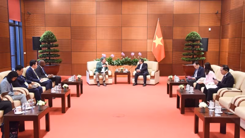 Quang cảnh buổi tiếp. (Ảnh: TRẦN HẢI) Quang cảnh buổi tiếp. (Ảnh: TRẦN HẢI)