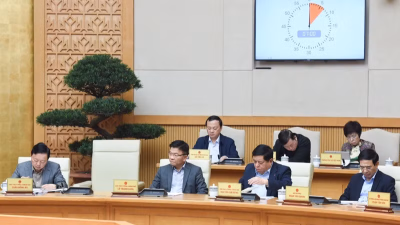Các thành viên Chính phủ, đại biểu tham dự phiên họp. (Ảnh: TRẦN HẢI) Các thành viên Chính phủ, đại biểu tham dự phiên họp. (Ảnh: TRẦN HẢI)