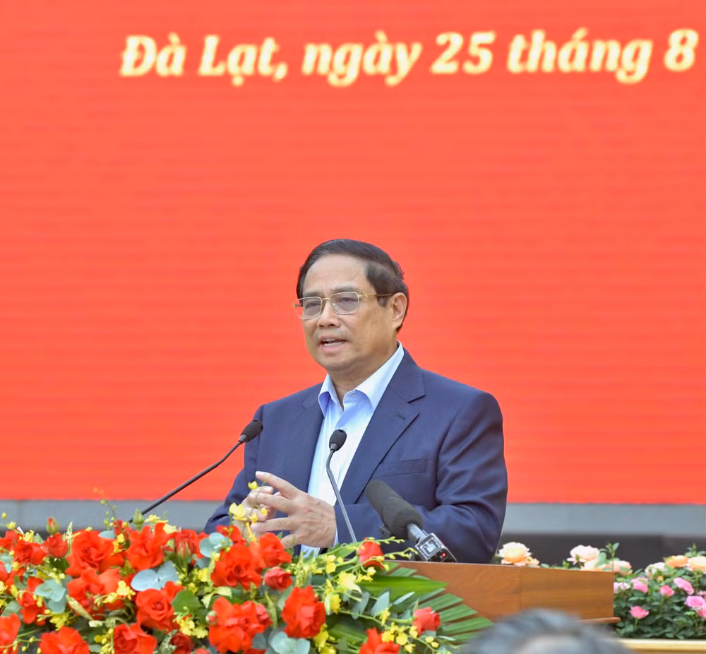 Thủ tướng Phạm Minh Chính phát biểu ý kiến kết luận Hội nghị. (Ảnh: Thanh Giang)