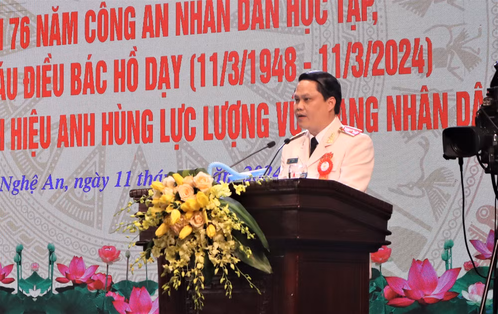 Thiếu tướng Bùi Quang Thanh, Giám đốc Công an tỉnh Nghệ An phát biểu tại buổi lễ. Thiếu tướng Bùi Quang Thanh, Giám đốc Công an tỉnh Nghệ An phát biểu tại buổi lễ.