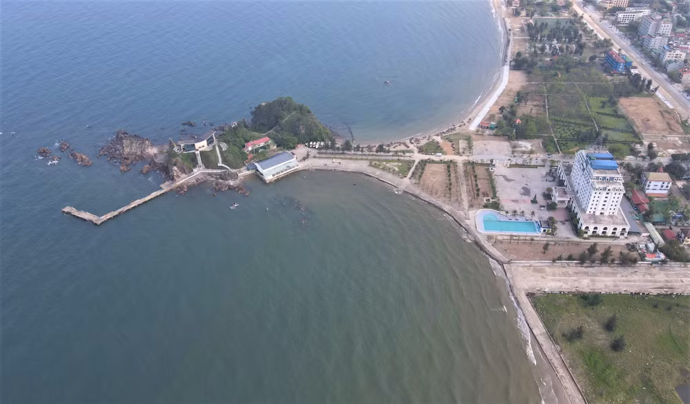 Dự án quần thể du lịch sinh thái biệt thự, nghỉ dưỡng, thể thao, vui chơi giải trí Lan Châu-Song Ngư từng được kỳ vọng sẽ tạo động lực quan trọng phát triển du lịch Cửa Lò.
