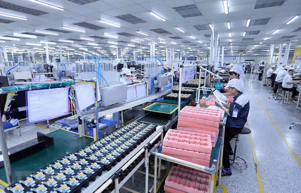 Số lao động đang làm việc trong các doanh nghiệp công nghiệp tại thời điểm ngày 1/2/2023 tăng 0,5% so cùng thời điểm tháng trước. Ảnh: TTXVN