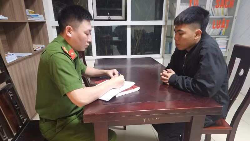 Cơ quan Công an làm việc với các đối tượng. Cơ quan Công an làm việc với các đối tượng.