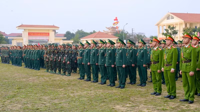 Các lực lượng tham dự lễ. Các lực lượng tham dự lễ.