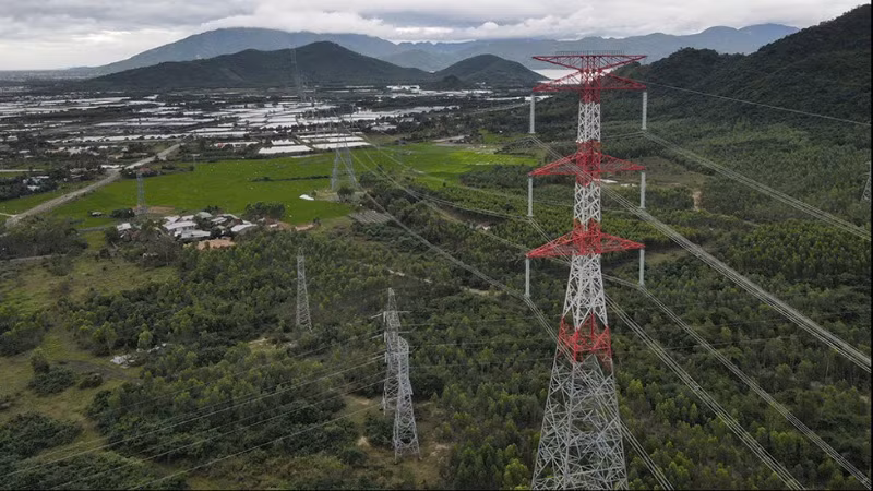 Đường dây 500kV Vĩnh Tân-Tân Uyên. (Ảnh: EVNNPT)