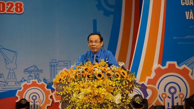 Bí thư Thành ủy Thành phố Hồ Chí Minh Nguyễn Văn Nên phát biểu tại Đại hội.