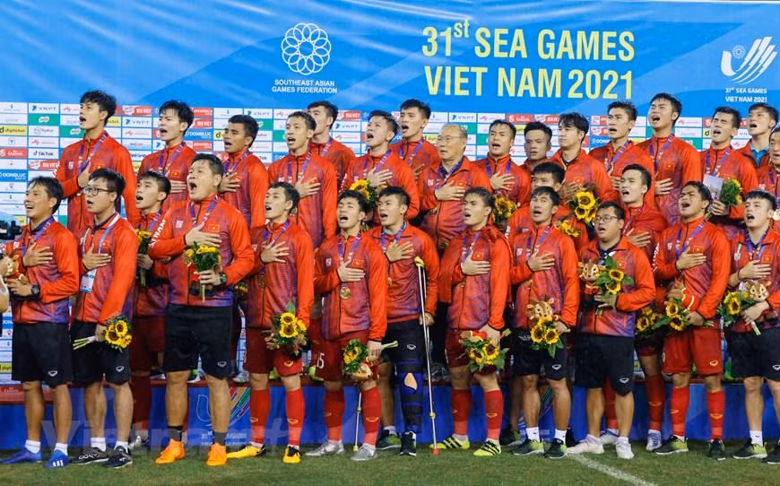 Thành tích gần nhất của huấn luyện viên người Hàn Quốc là giúp bóng đá Việt Nam giành huy chương vàng SEA Games 31 trên chính sân nhà, qua đó có hai lần liên tiếp giành thành tích cao. (Ảnh: PV/Vietnam+)