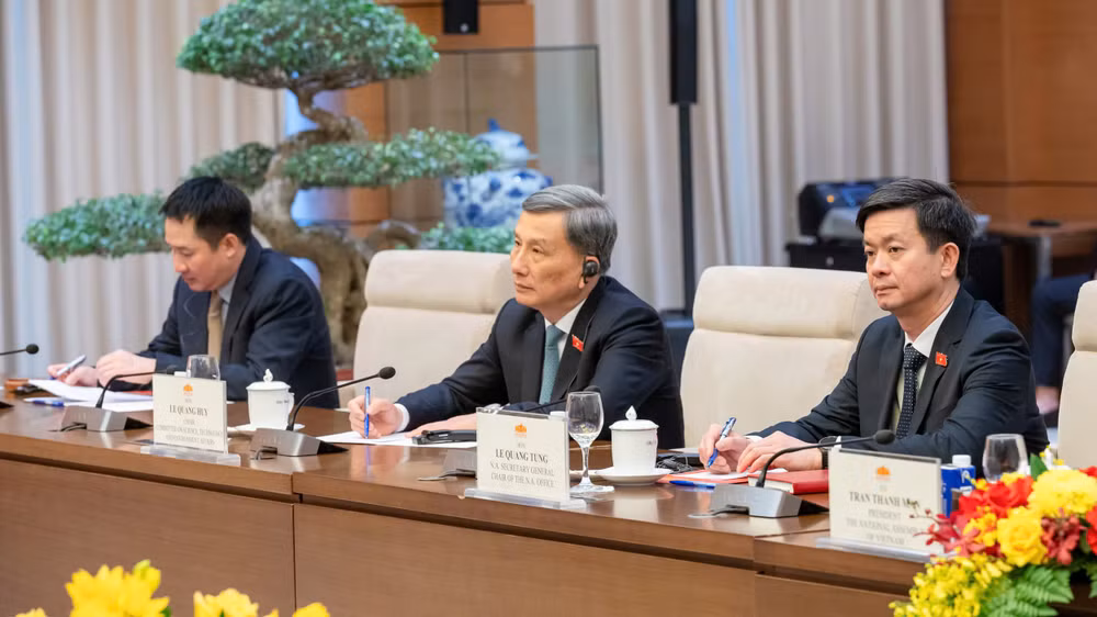 Các đại biểu Quốc hội Việt Nam dự hội kiến. (Ảnh: Duy Linh) Các đại biểu Quốc hội Việt Nam dự hội kiến. (Ảnh: Duy Linh)