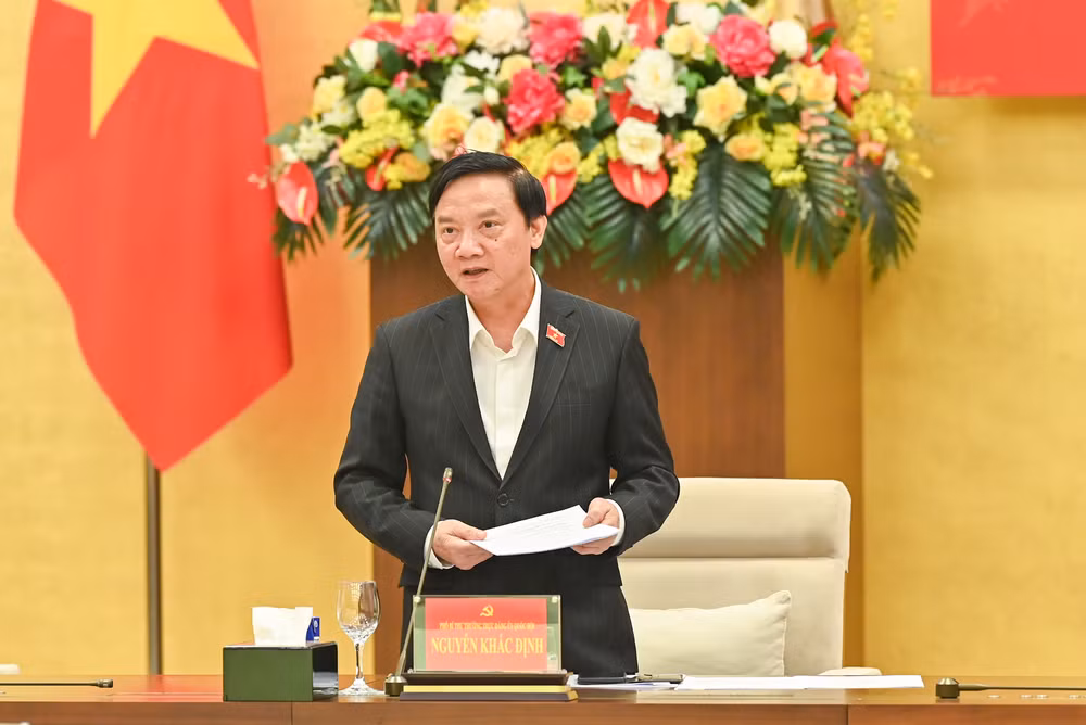 Phó Chủ tịch Quốc hội Nguyễn Khắc Định phát biểu tại phiên họp. (Ảnh: DUY LINH)