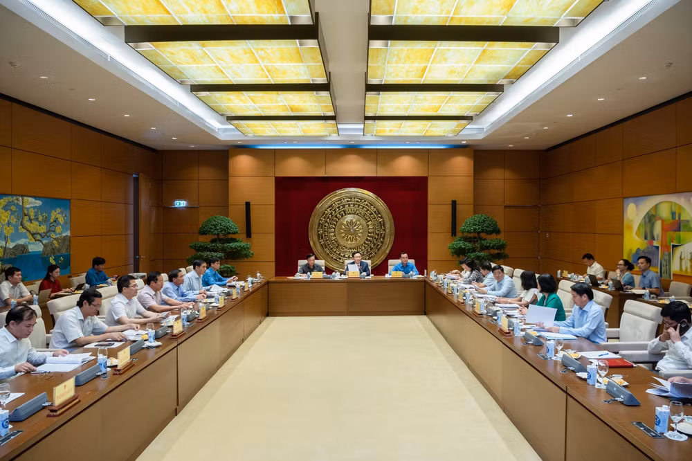 Toàn cảnh cuộc họp tổ chức Diễn đàn Người lao động năm 2023. Toàn cảnh cuộc họp tổ chức Diễn đàn Người lao động năm 2023.