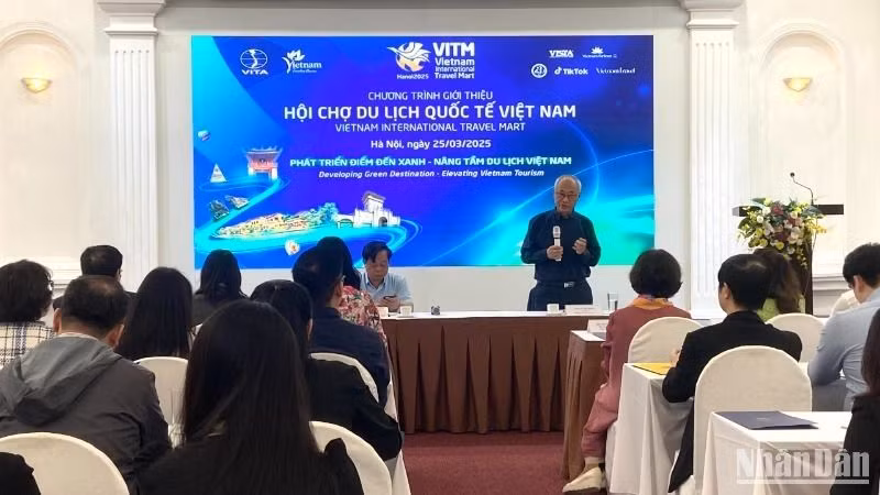 Ban tổ chức thông tin về VITM Hà Nội 2025. (Ảnh: HÀ THANH)