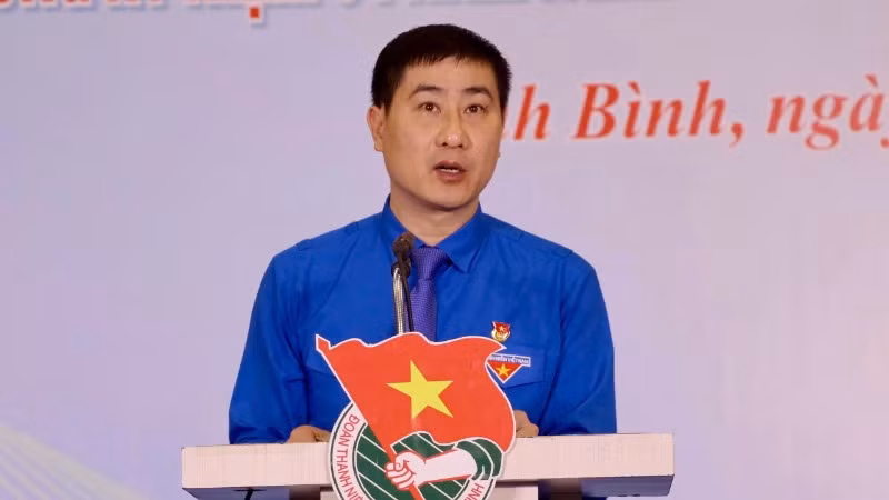 Đồng chí Trịnh Như Lâm, Bí thư Tỉnh đoàn Ninh Bình phát biểu tại chương trình.