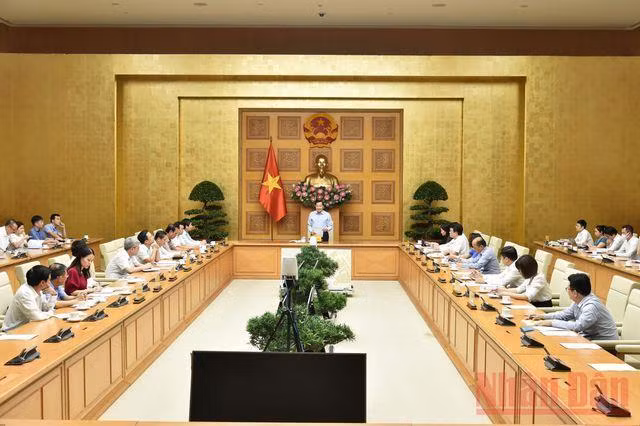 Phải hết sức tập trung, không được chủ quan, lơ là trong công tác điều hành giá -0