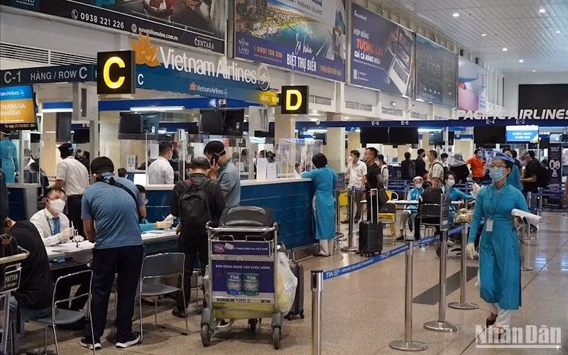 Các hãng hàng không sẽ tăng cường tổ chức các chuyến bay đêm dịp cao điểm Tết Nguyên đán.