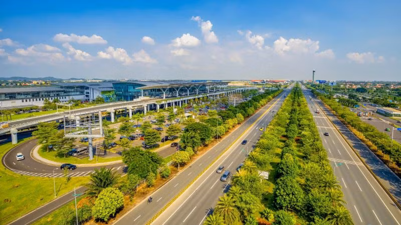 Cảng Hàng không quốc tế Nội Bài chính thức lần thứ 6 có mặt trong “Top 100 Sân bay tốt nhất thế giới”. Cảng Hàng không quốc tế Nội Bài chính thức lần thứ 6 có mặt trong “Top 100 Sân bay tốt nhất thế giới”.
