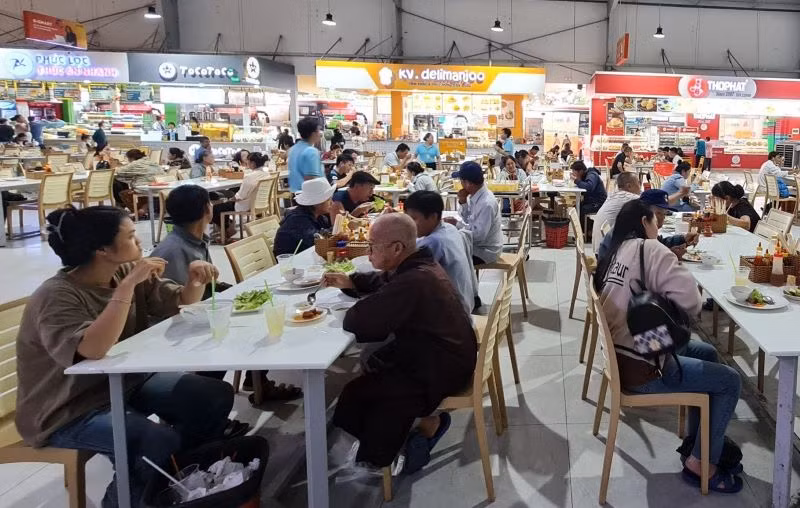 Trạm dừng nghỉ Phúc Lộc trên địa bàn tỉnh Tiền Giang. Trạm dừng nghỉ Phúc Lộc trên địa bàn tỉnh Tiền Giang.