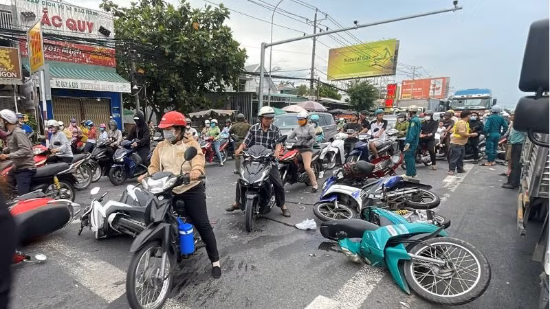 Ủy ban An toàn giao thông quốc gia tin tưởng trong thời gian tới, với sự hỗ trợ tích cực của các tổ chức quốc tế, sẽ góp phần hạn chế tỷ lệ vi phạm cũng như giảm thiểu tai nạn giao thông. Ủy ban An toàn giao thông quốc gia tin tưởng trong thời gian tới, với sự hỗ trợ tích cực của các tổ chức quốc tế, sẽ góp phần hạn chế tỷ lệ vi phạm cũng như giảm thiểu tai nạn giao thông.