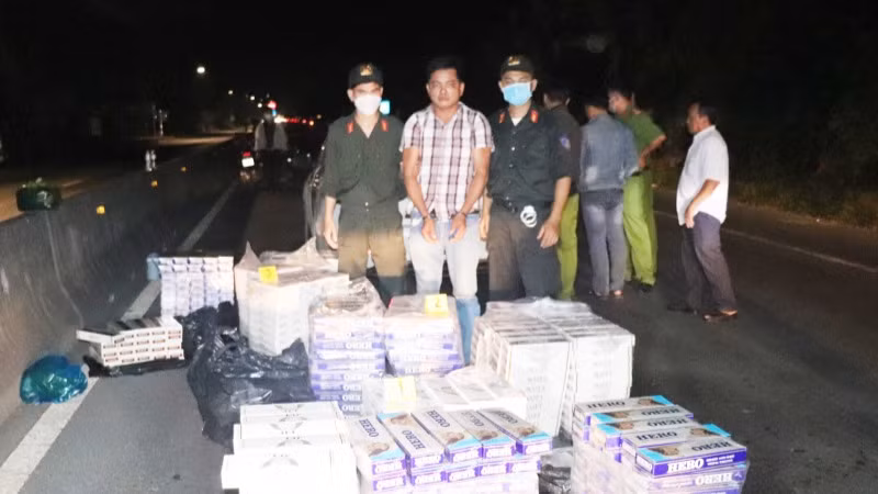 Các sản phẩm gây nghiện như thuốc lá, khi tăng thuế cao, người tiêu dùng có xu hướng chuyển sang các sản phẩm thuốc lá lậu có giá rẻ hơn và không rõ nguồn gốc.