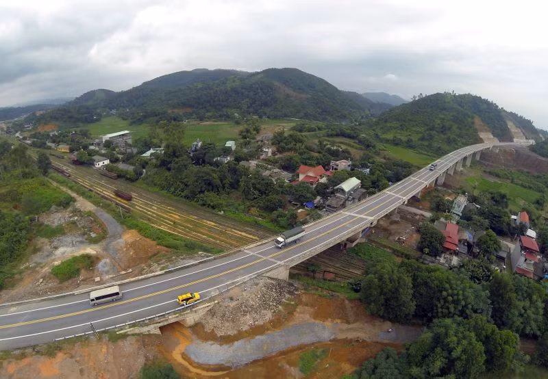 Các chủ đầu tư cần đánh giá kỹ lưỡng, kiểm soát chặt chẽ mọi khâu trong quá trình triển khai khi giao gói thầu cho những nhà thầu trúng thầu với mức giá thấp bất thường.
