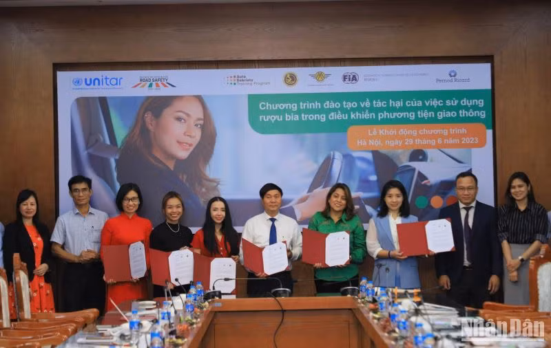 Chương trình đào tạo nhằm góp phần thúc đẩy Mục tiêu thực hiện an toàn đường bộ toàn cầu của Liên hợp quốc.