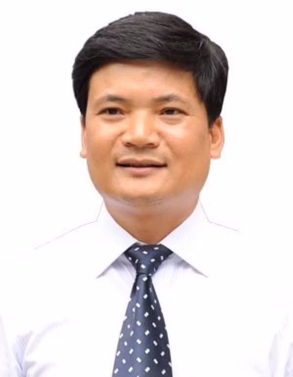 Ông Lâm Văn Hoàng, Cục trưởng Đường cao tốc Việt Nam. Ông Lâm Văn Hoàng, Cục trưởng Đường cao tốc Việt Nam.
