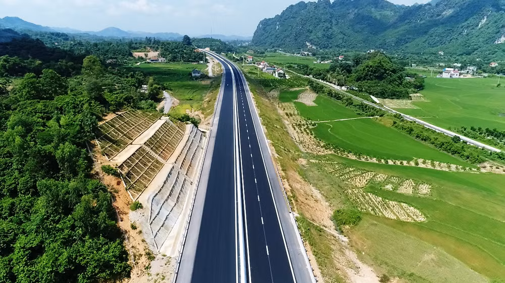 Một đoạn tuyến cao tốc Bắc Giang-Lạng Sơn.