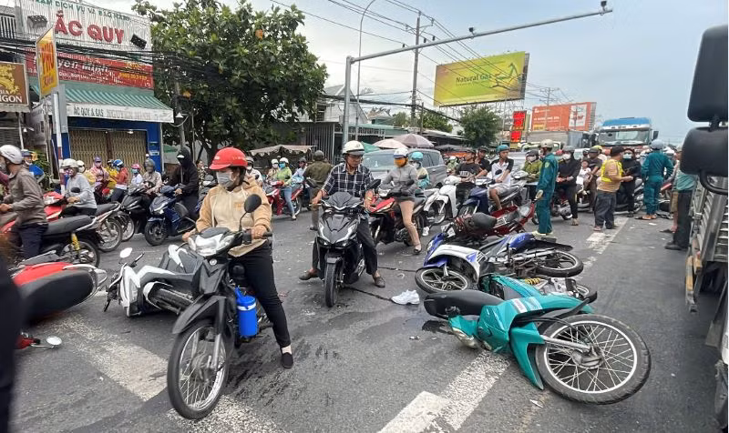 Trong 6 tháng qua, lĩnh vực đường bộ xảy ra 12.225 vụ tai nạn giao thông, làm chết 5.191 người, bị thương 9.584 người.