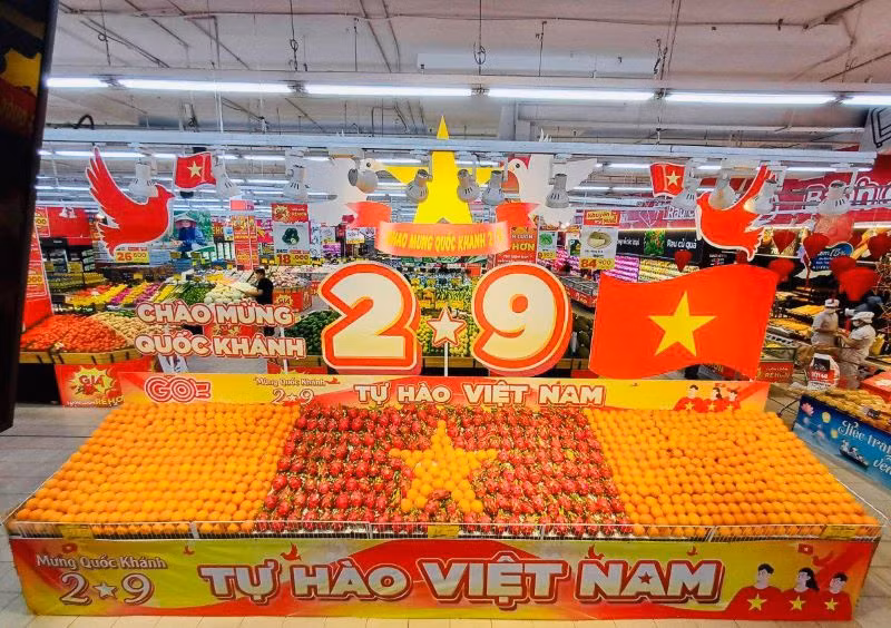 Không khí chào mừng Quốc khánh 2-9 đang tràn ngập ở hệ thống siêu thị GO!.