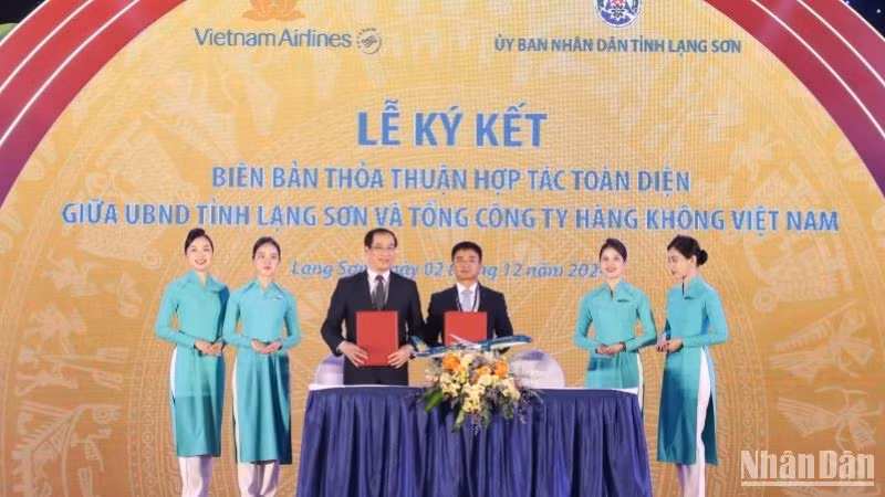 Vietnam Airlines và tỉnh Lạng Sơn ký hợp tác toàn diện giai đoạn 2025–2030 để quảng bá xúc tiến đầu tư, thương mại, du lịch và hàng không.