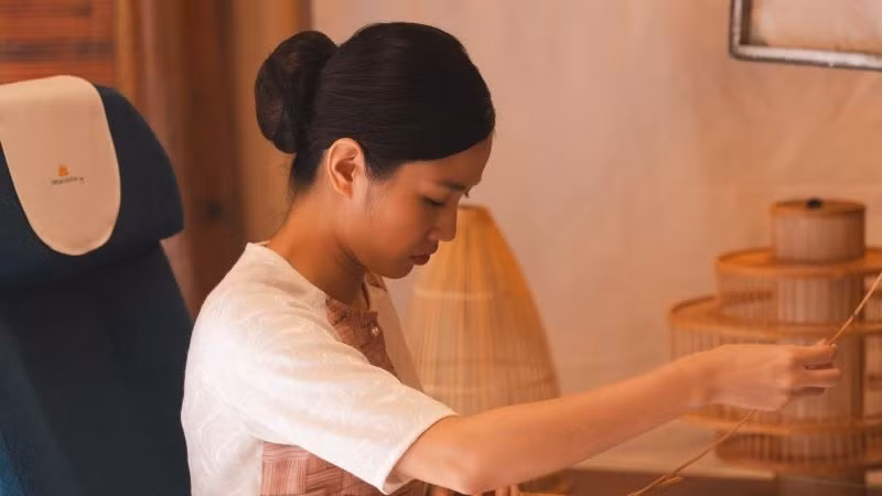 Bộ phim không chỉ cập nhật các quy định an toàn hàng không mà còn lan tỏa niềm tự hào với những giá trị và tinh hoa làng nghề Việt.