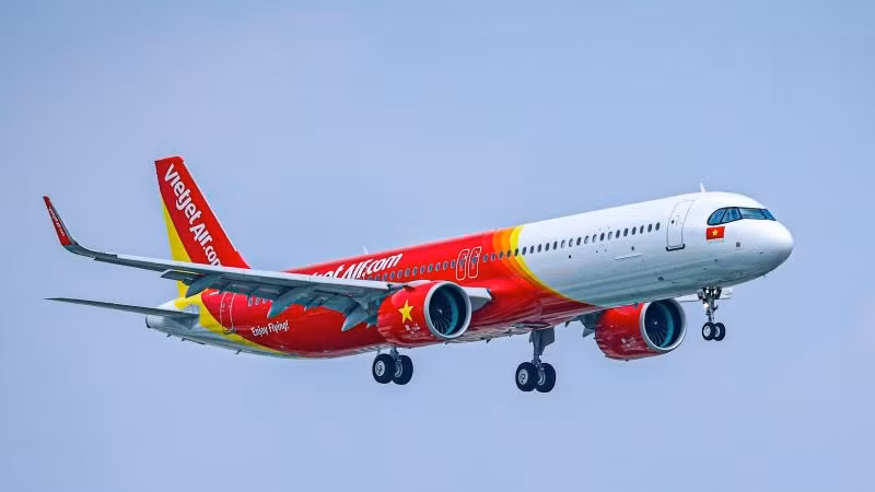 Với khả năng quản lý chi phí, khai thác, vận hành vượt trội, Vietjet mang tới cơ hội bay với chi phí tiết kiệm, linh hoạt.