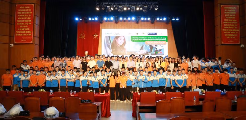 Sau khi hoàn thành khóa học, người học sẽ được cấp Chứng chỉ tham gia Chương trình đào tạo của UNITAR. Sau khi hoàn thành khóa học, người học sẽ được cấp Chứng chỉ tham gia Chương trình đào tạo của UNITAR.