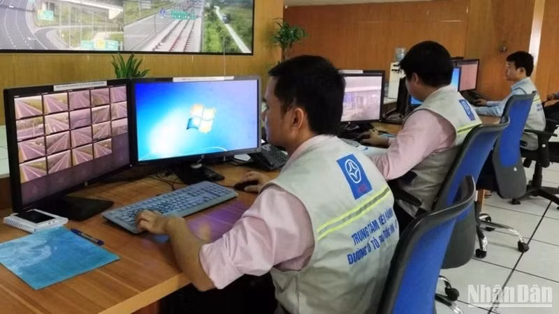 Một trung tâm điều hành giao thông đường cao tốc.