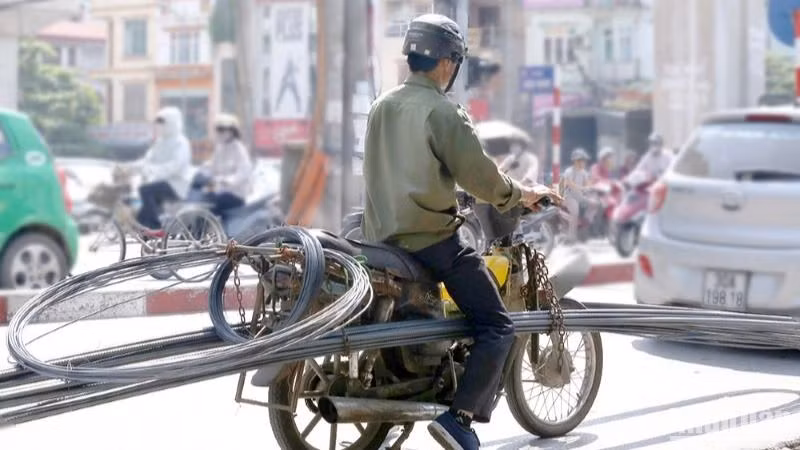 Xe máy quá cũ (thời gian sử dụng trên 12 năm), tỷ lệ phát thải chất gây ô nhiễm tăng cao, cần kiểm tra khí thải hằng năm (chu kỳ kiểm định 12 tháng) nhằm nâng cao ý thức bảo dưỡng phương tiện.