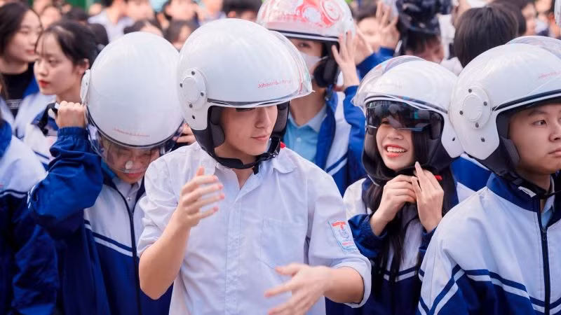Qua hơn 13 năm triển khai, chương trình Mũ bảo hiểm cho em đã giúp thúc đẩy nhận thức của cộng đồng về tầm quan trọng của việc sử dụng mũ bảo hiểm đạt chất lượng ở thanh thiếu niên. Qua hơn 13 năm triển khai, chương trình Mũ bảo hiểm cho em đã giúp thúc đẩy nhận thức của cộng đồng về tầm quan trọng của việc sử dụng mũ bảo hiểm đạt chất lượng ở thanh thiếu niên.