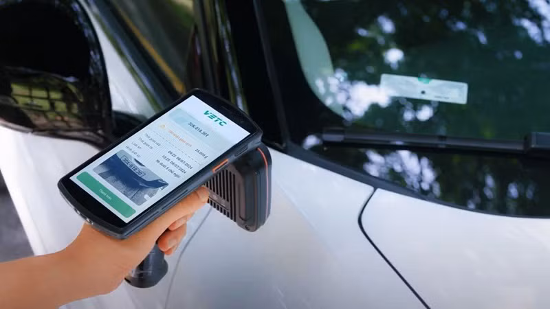 Công nghệ thu phí mới đem lại nhiều tiện ích cho người dân. Công nghệ thu phí mới đem lại nhiều tiện ích cho người dân.