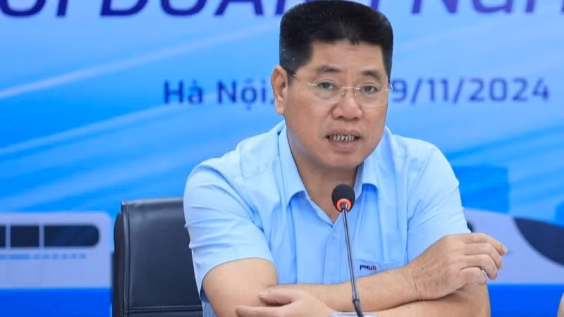 Ông Vũ Hồng Phương, Giám đốc Ban Quản lý dự án đường sắt. Ông Vũ Hồng Phương, Giám đốc Ban Quản lý dự án đường sắt.