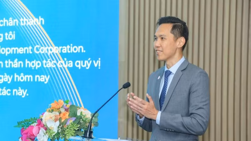 Ông Terrence Voon, Giám đốc điều hành khu vực Đông Nam Á, Tổng cục Du lịch Singapore phát biểu. Ông Terrence Voon, Giám đốc điều hành khu vực Đông Nam Á, Tổng cục Du lịch Singapore phát biểu.