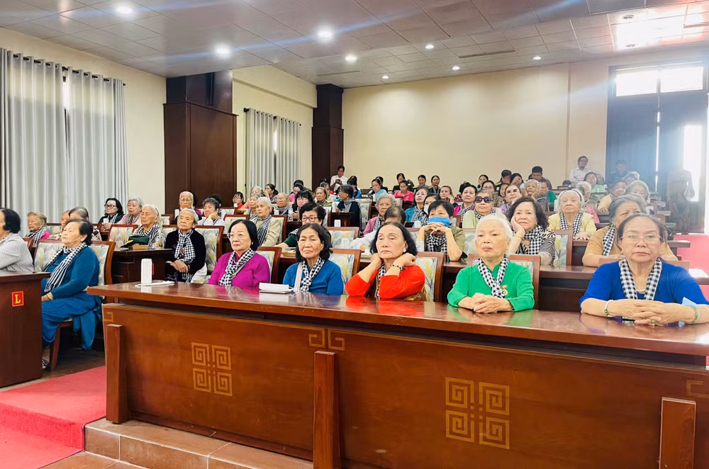 Các đại biểu tham dự. (Ảnh: CHI MAI) Các đại biểu tham dự. (Ảnh: CHI MAI)