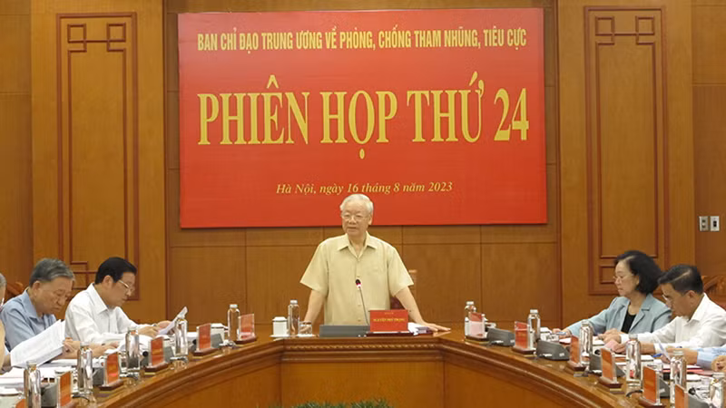 Tổng Bí thư Nguyễn Phú Trọng, Trưởng Ban Chỉ đạo phát biểu tại phiên họp.